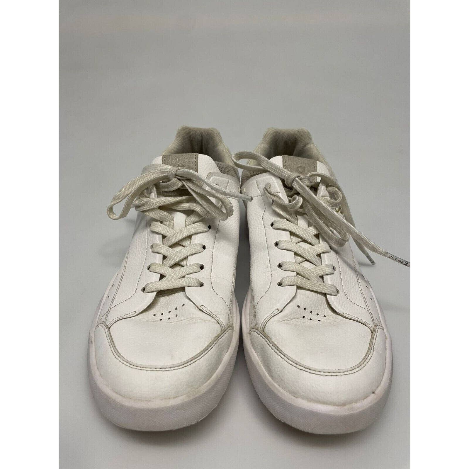 On Cloud The Roger Women's White Fashion Sneaker Size 10 Swiss Engineering